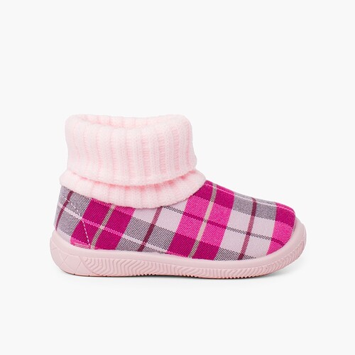 Pantufas Bota com Rebordo tipo Meia de Lã Rosa