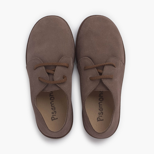 Sapatos atacadores camurça sola caramelo Taupe