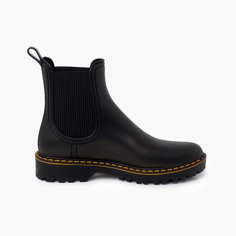 Botins galocha mate pespontos sola track Preto
