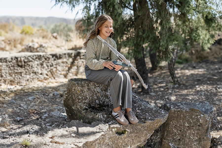 Sapatilhas combinadas barefoot brilho e riscas