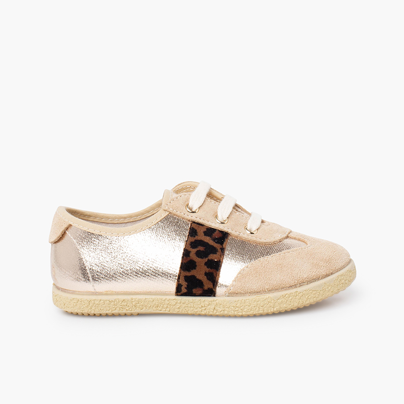 Sapatilhas menina atacadores detalhes metalizados Ouro