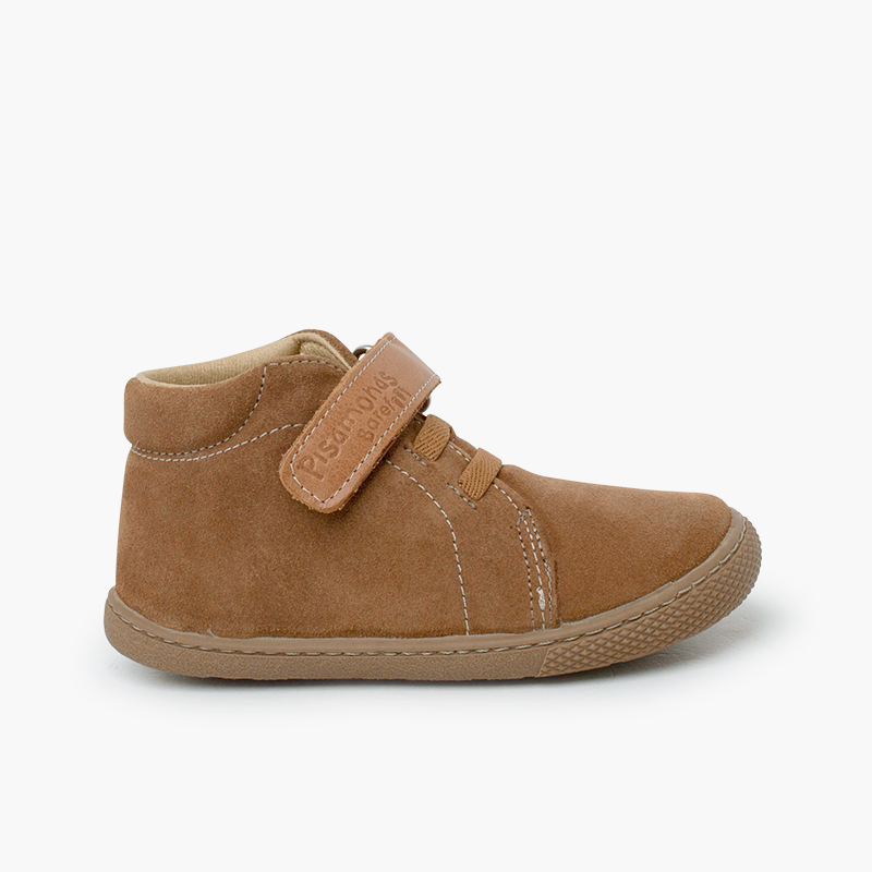 Botas barefoot camurça tira pele e atacadores Taupe