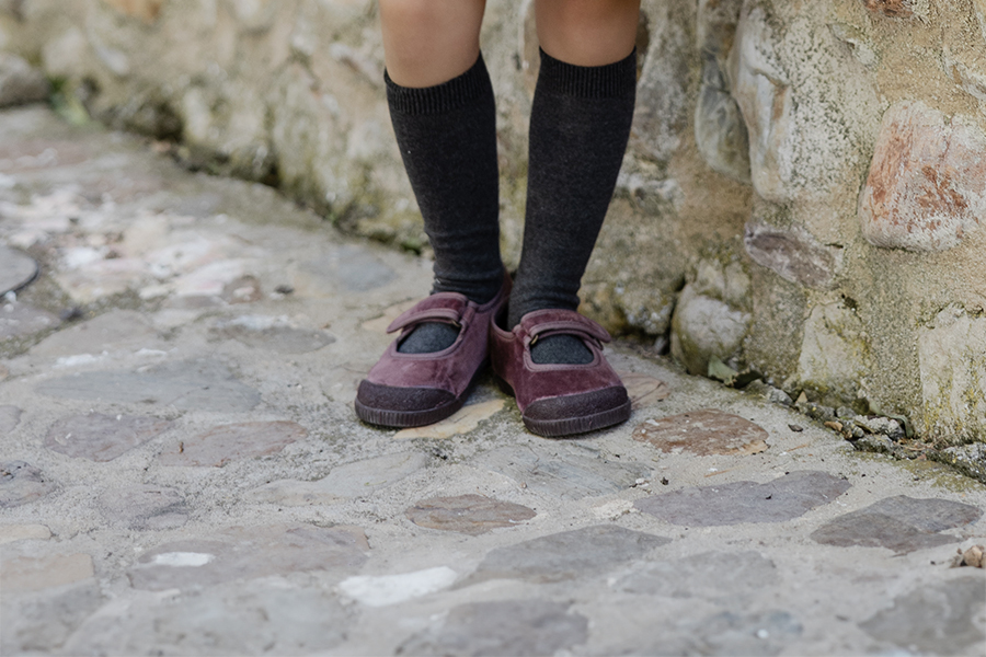 Merceditas barefoot veludo biqueira borracha