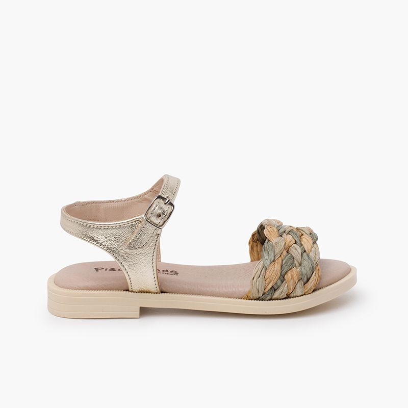 Sandálias pala trançada com fivela