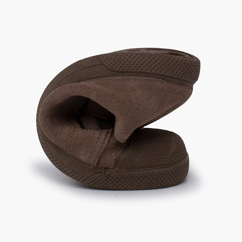 Sapatilhas camurça criança biqueira borracha