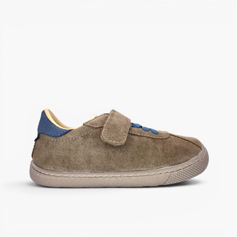 Sapatilhas barefoot efeito camurça fecho combinado