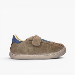 Sapatilhas barefoot camurça fecho combinado Taupe