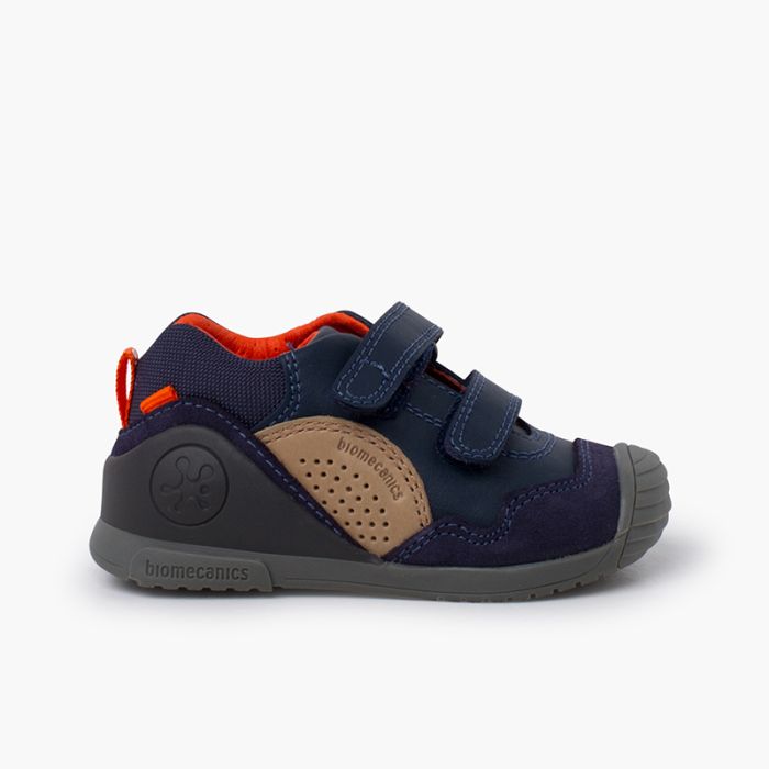Sneakers Biomecanics pele e camurça
