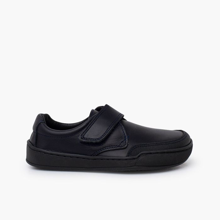 Sapatos colegiais barefoot pele menino